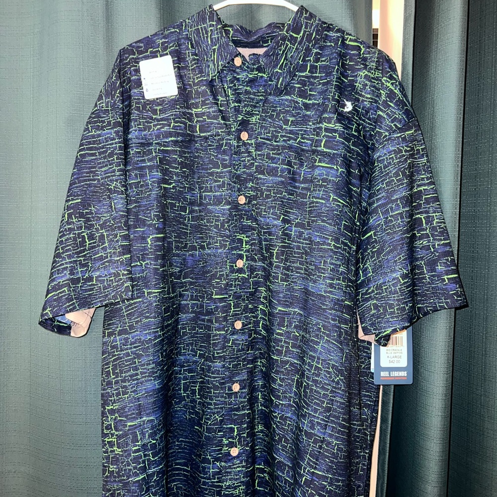 Men’s XL Reel Legends shirt